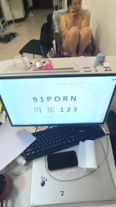 办公室把同事给操了