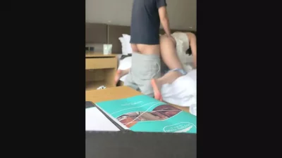约操短发良家感十足的少妇