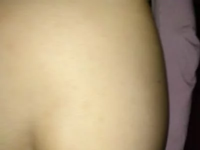聊大南门，体育馆路边激情车震女教师！